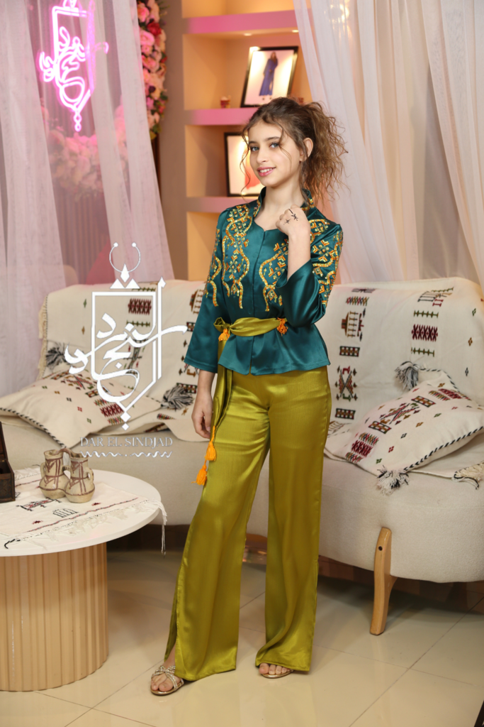 Karakou Tanireth Vert fille