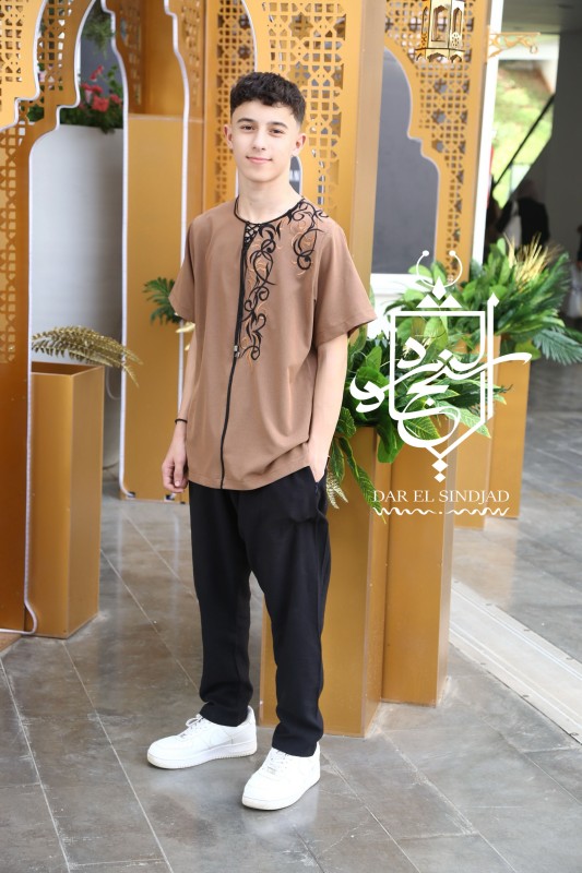 Ensemble Saqr Marron Camel